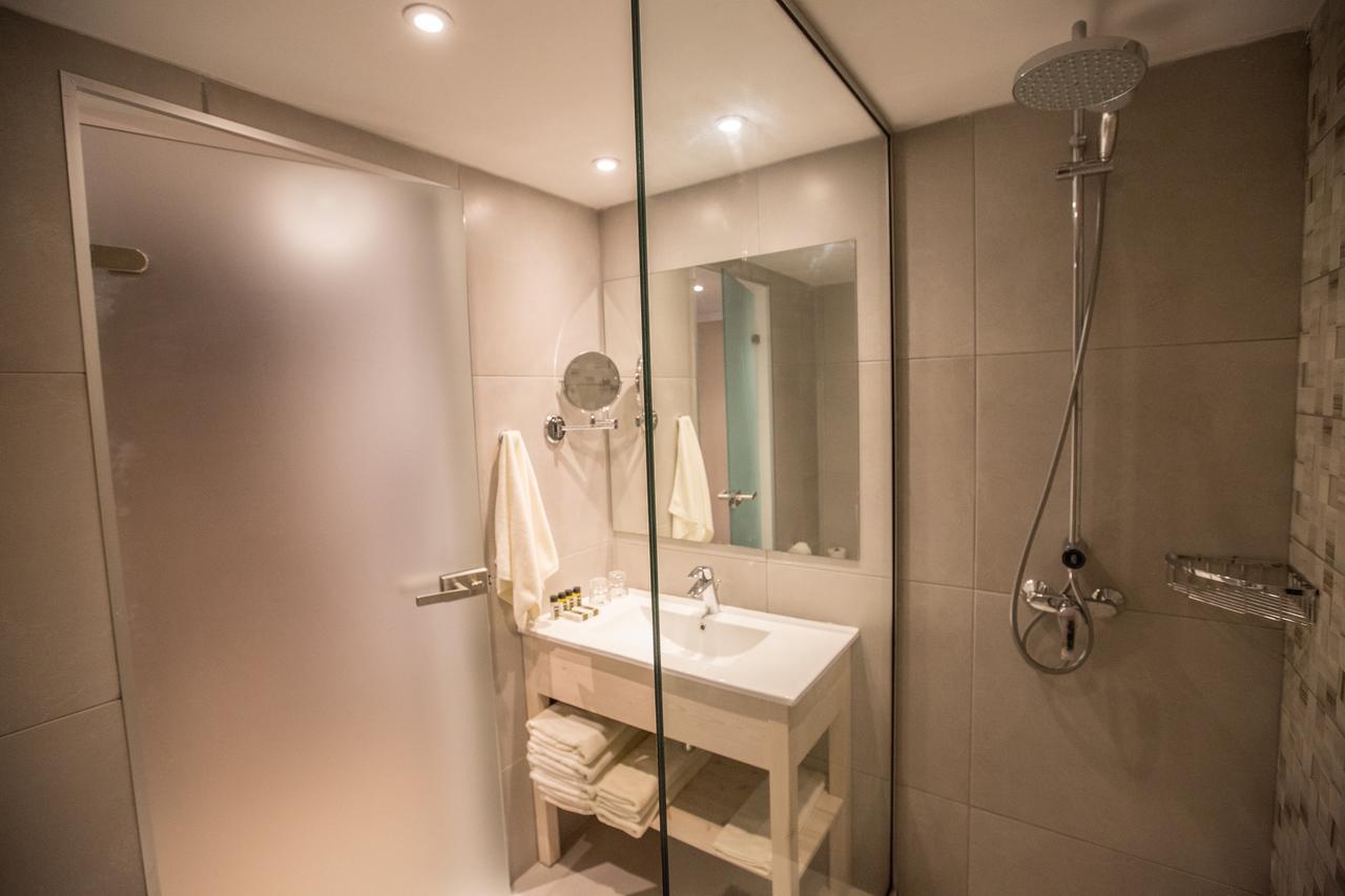 Stratovarius Nissi Rooms アヤナパ エクステリア 写真